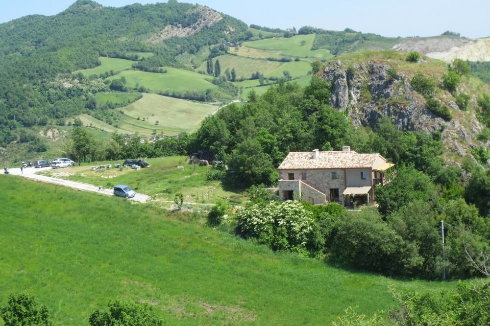 Sasso Erminia R&B Ecosostenibile Novafeltria Kültér fotó